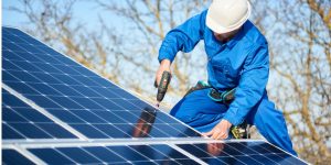 Installation Maintenance Panneaux Solaires Photovoltaïques à Artemare